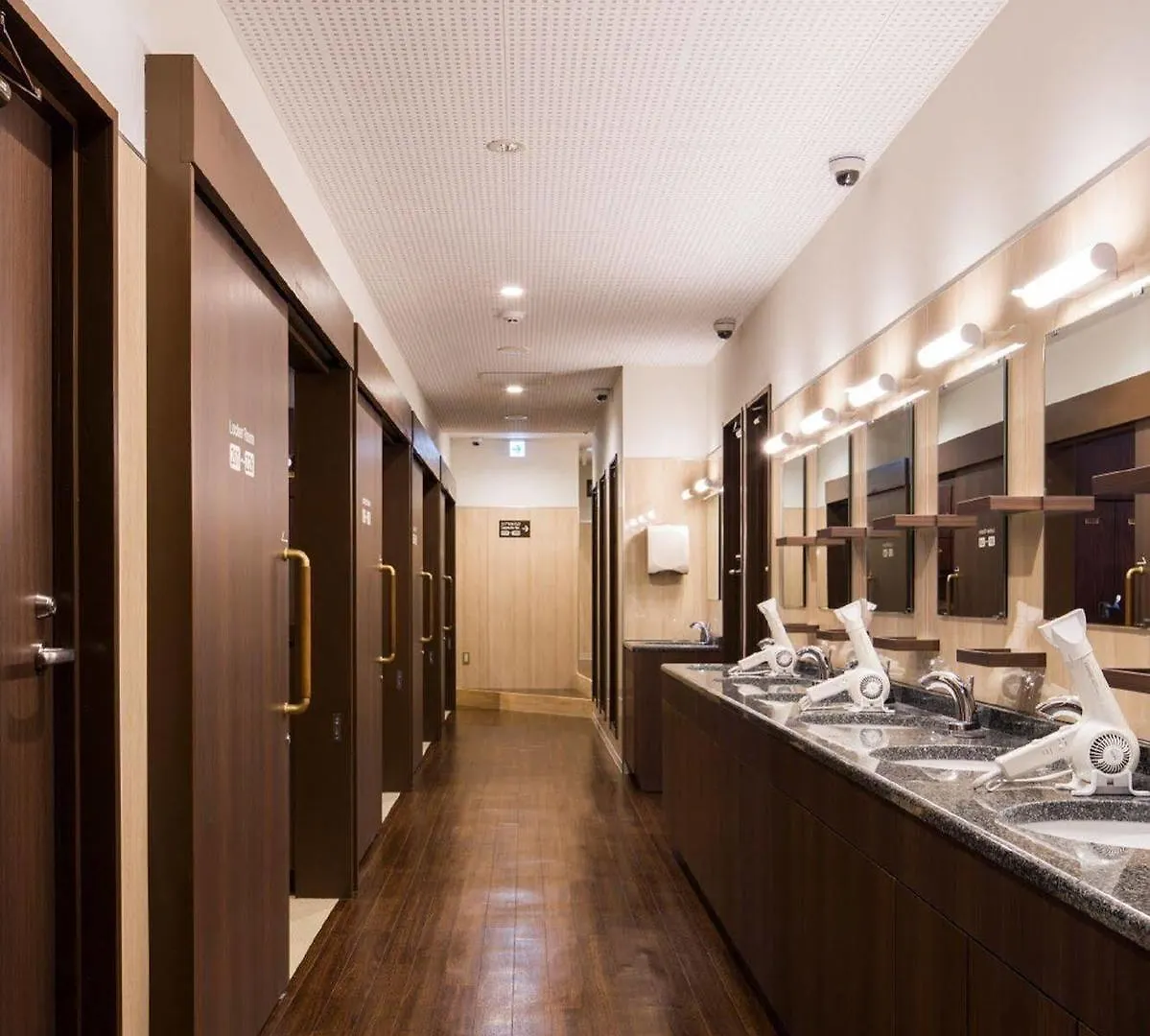Sauna And Capsule Hotel Rumor Plaza Kiotó 2*,  Japán