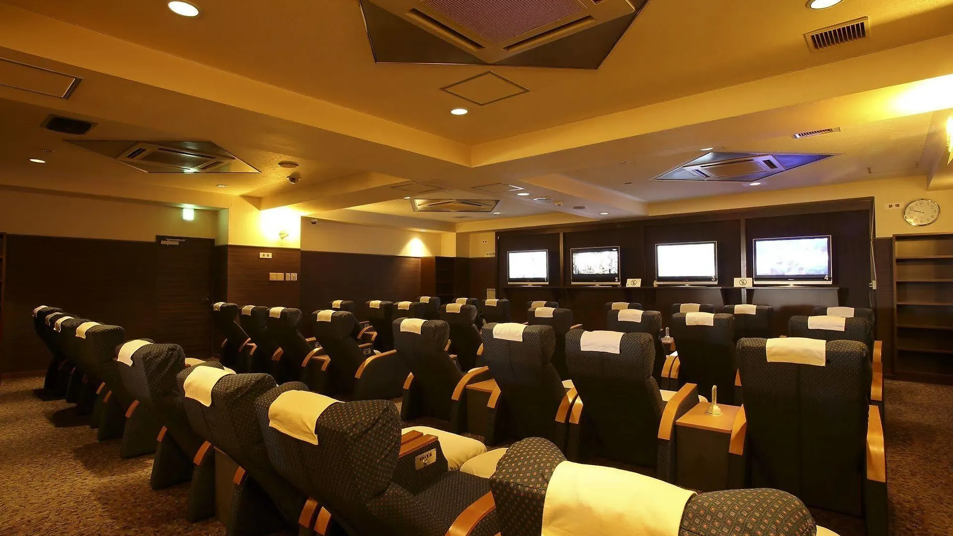 Sauna And Capsule Hotel Rumor Plaza Kiotó Japán